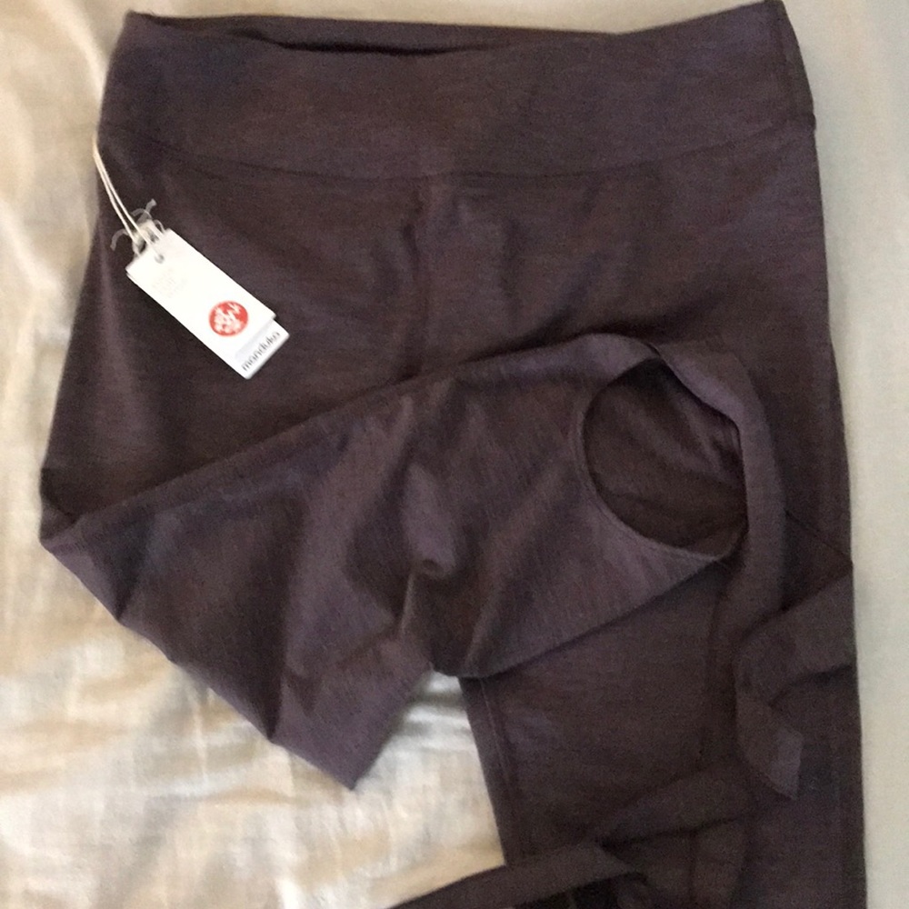Manduka - Picture 3 of 5